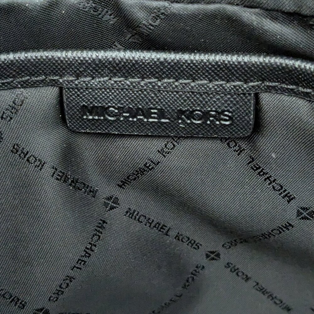 Michael Kors Jet Set Large East West Crossbody Black MK Signature . - Picture 12 of 15